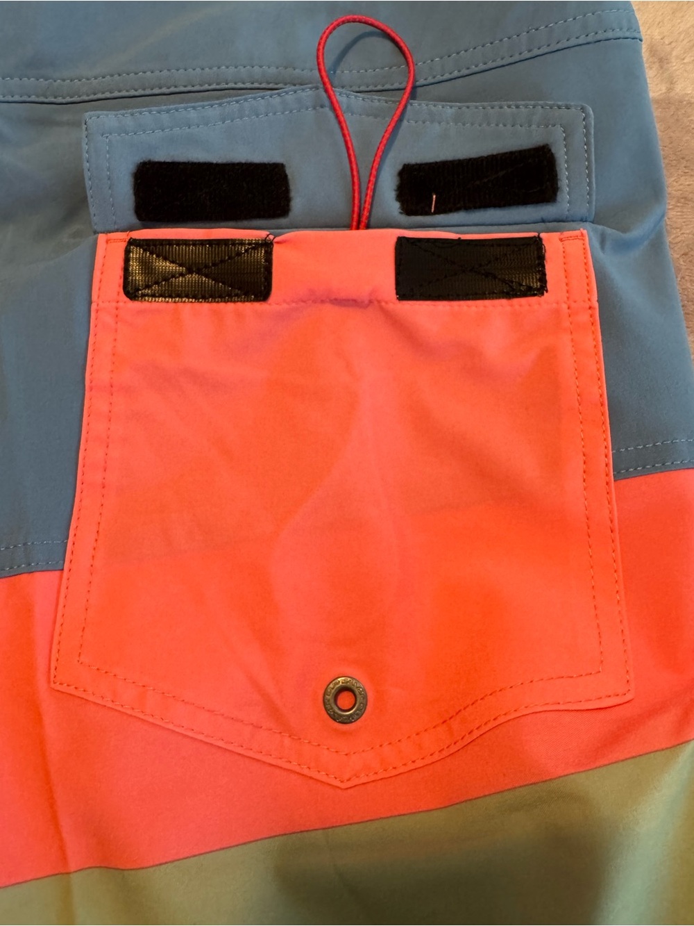 Quiksilver Men's Colorblock Board Shorts - Picture 4 of 6